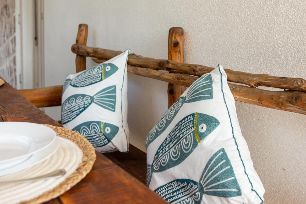 Sardinia Hostay Holiday House With Garden Sant'Isidoro Sant Isidoro  Экстерьер фото